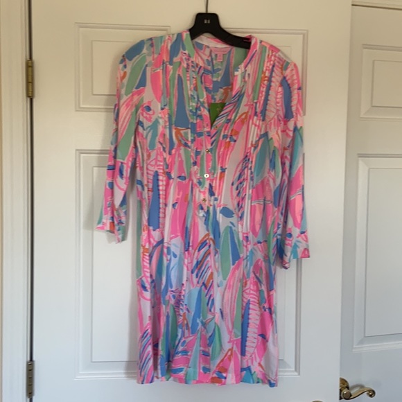 Lilly Pulitzer Sarasota tunic dress. Pattern is “out to sea” - Picture 3 of 4